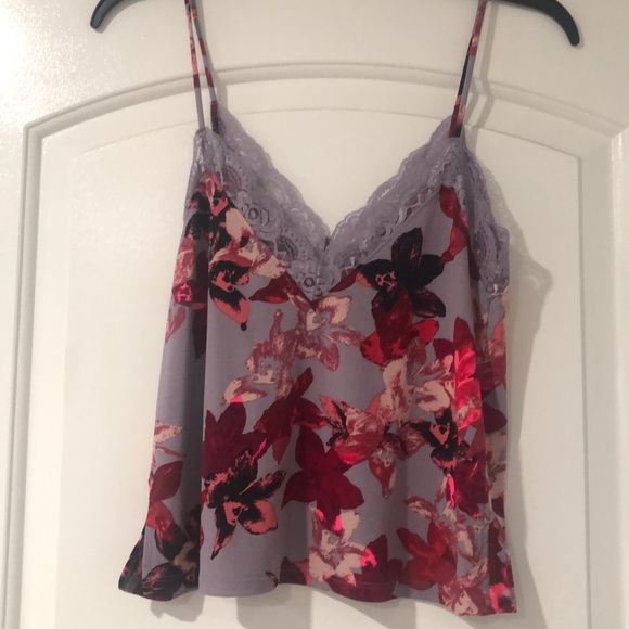 Express Lace Cami - Picture 3 of 3